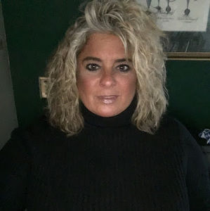 Meet your Posher, Josette